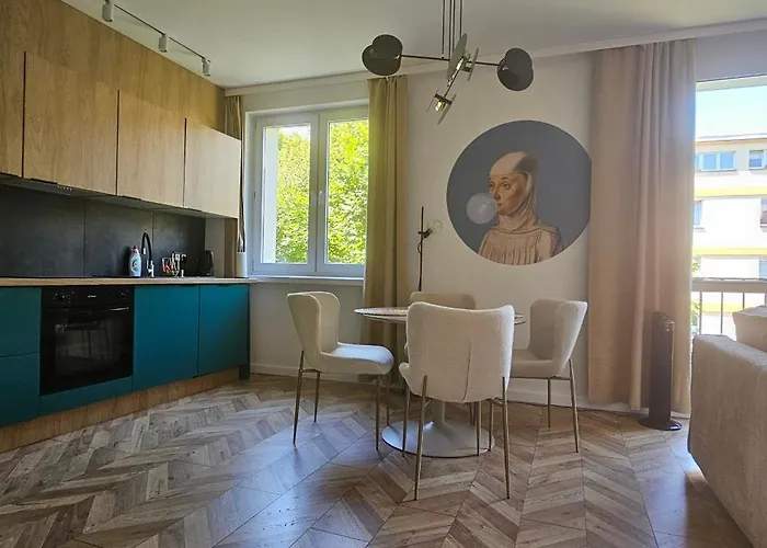 Factory Ghandiego * Лодзь